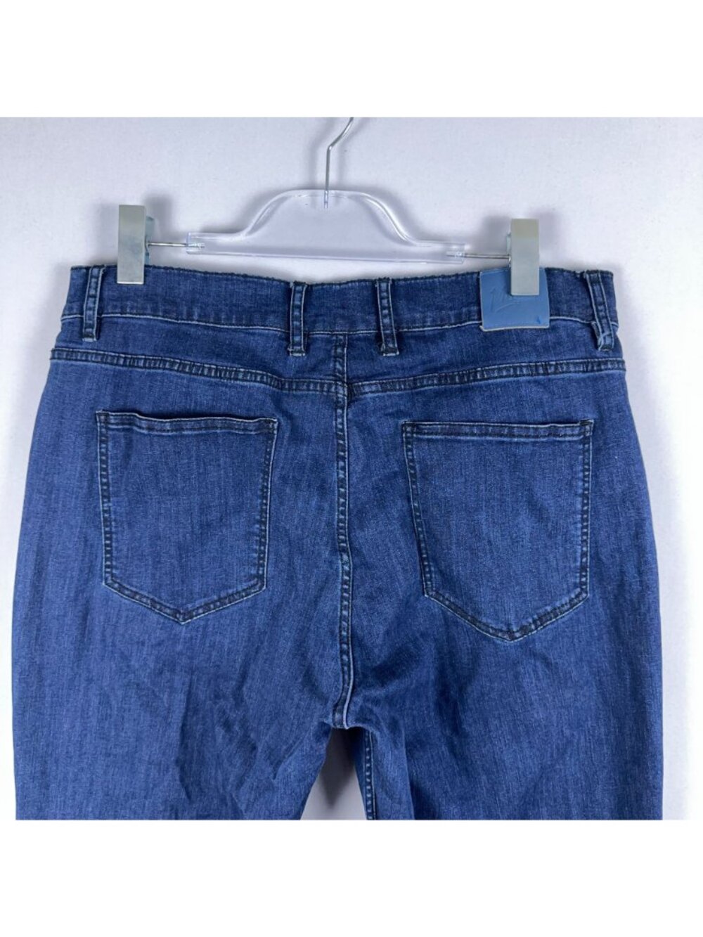 Mugsy Studio Blues Jeans Size 35x30 Casual Straight Leg Dark Wash - Picture 3 of 11